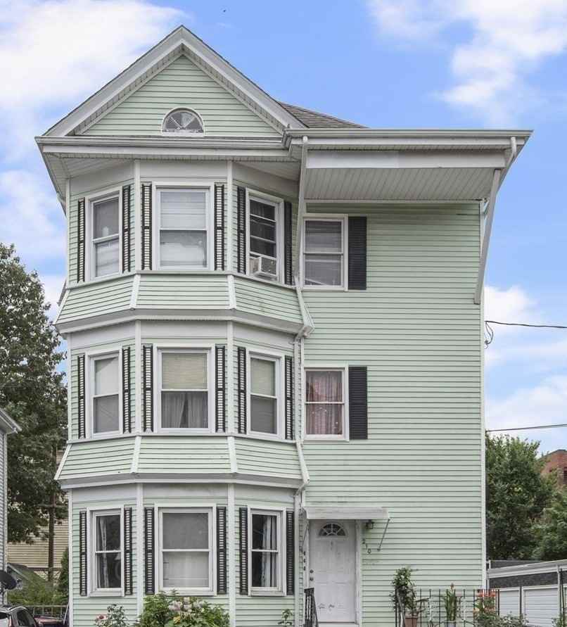 210 Whitman Street - Photo 2 of 14