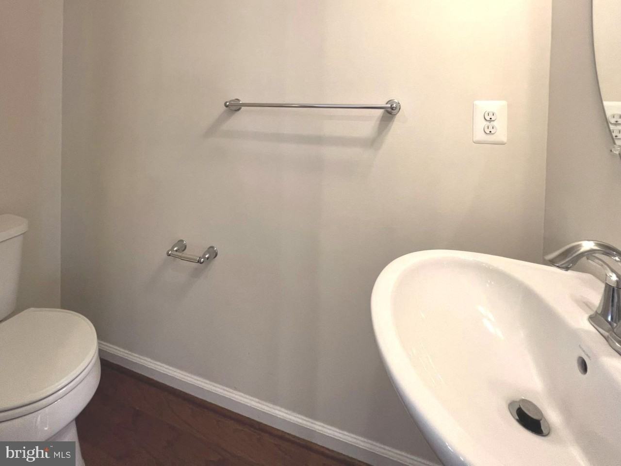 1009 Red Clover Rd - Photo 7 of 21