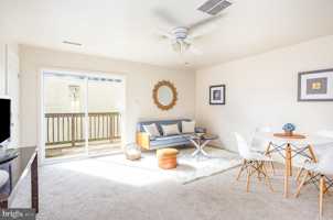 featured image of 5237 Crowson Ave Unit 7 #7