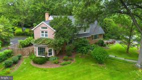 1 Orchard Way S - Photo 1 of 1