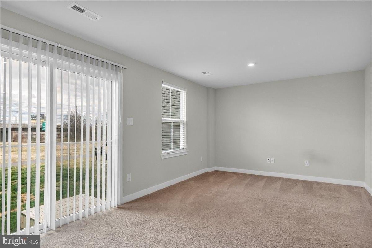 83 Kohlmyer Dr - Photo 7 of 21