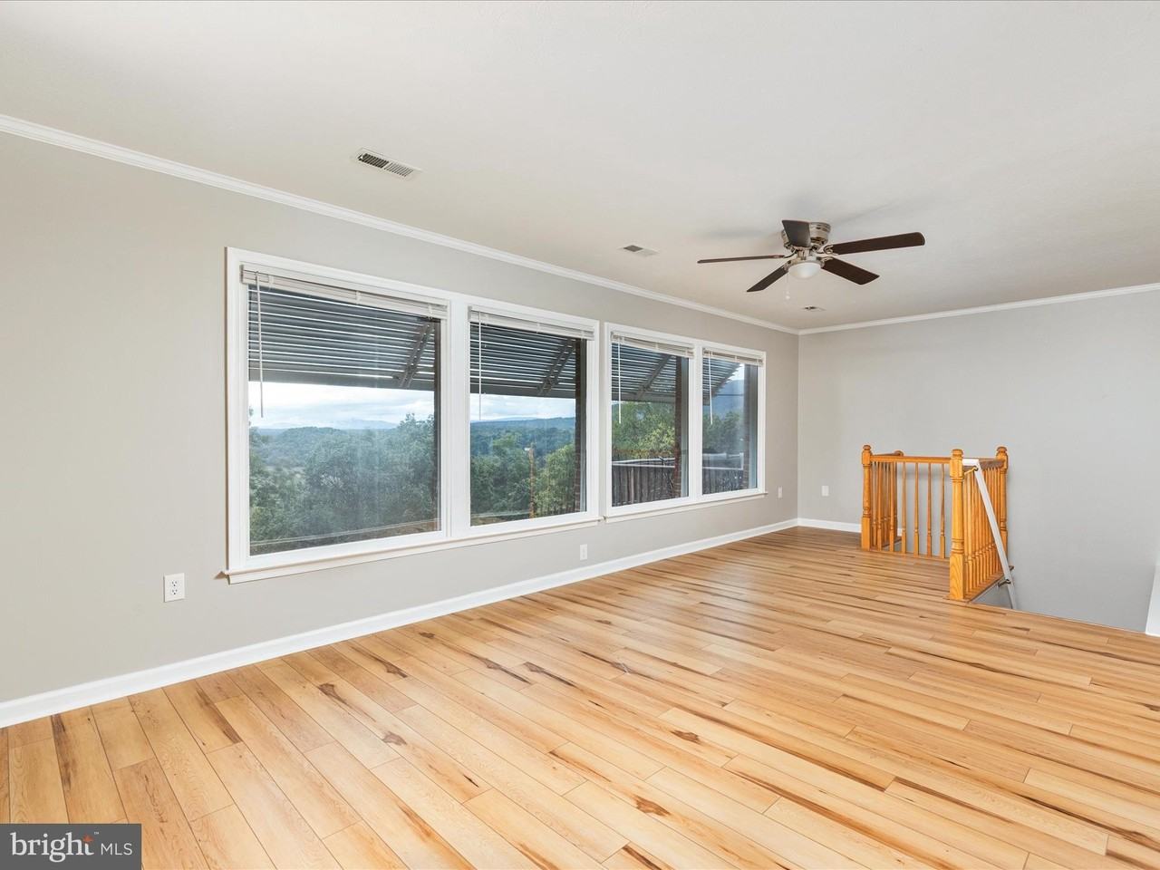 21 Courtney Cir Unit A-2 #A2 - Photo 5 of 44