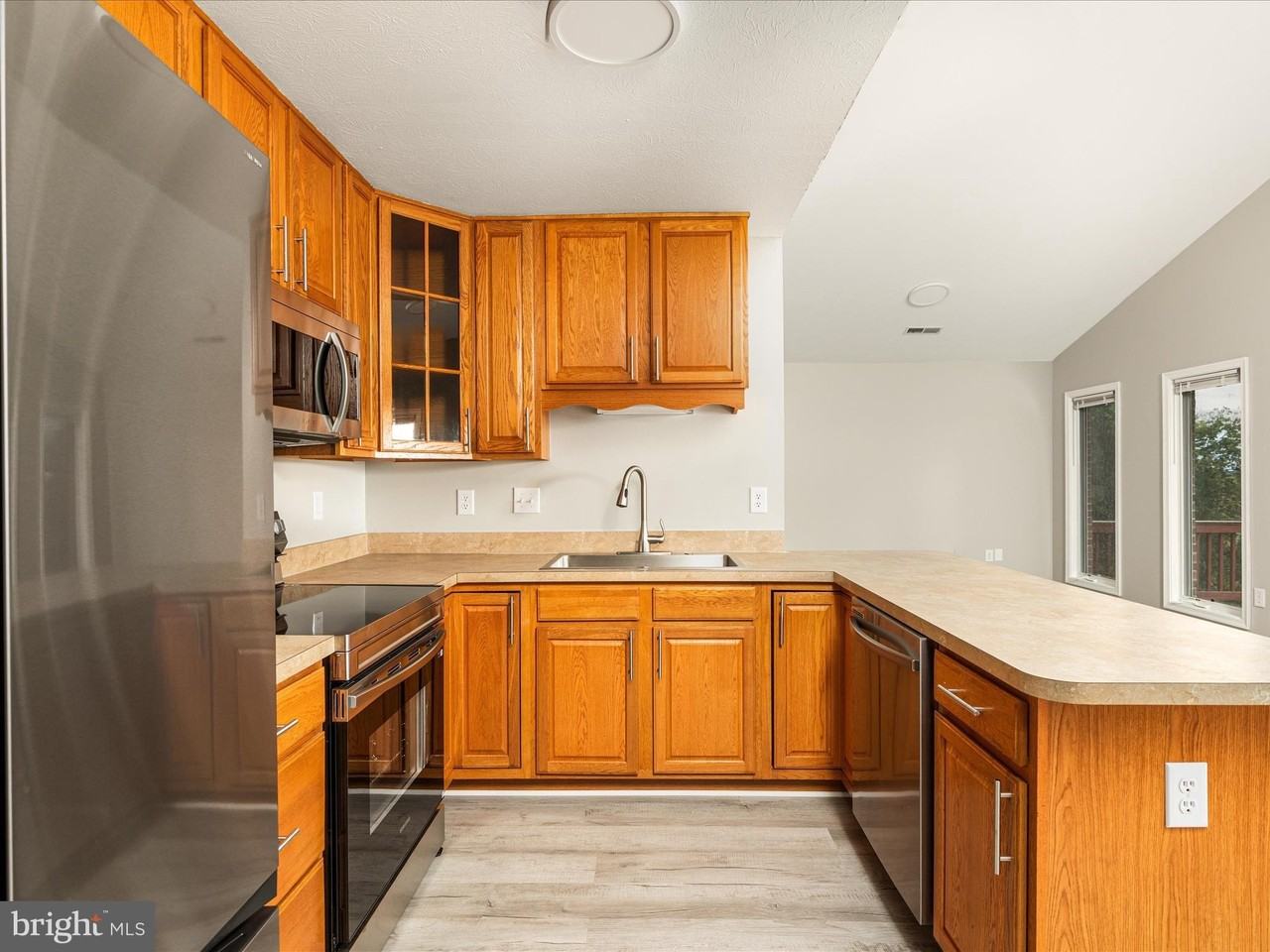 21 Courtney Cir Unit A-2 #A2 - Photo 7 of 44