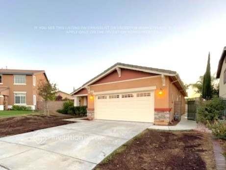 31775 Abrazo St - Photo 2 of 13