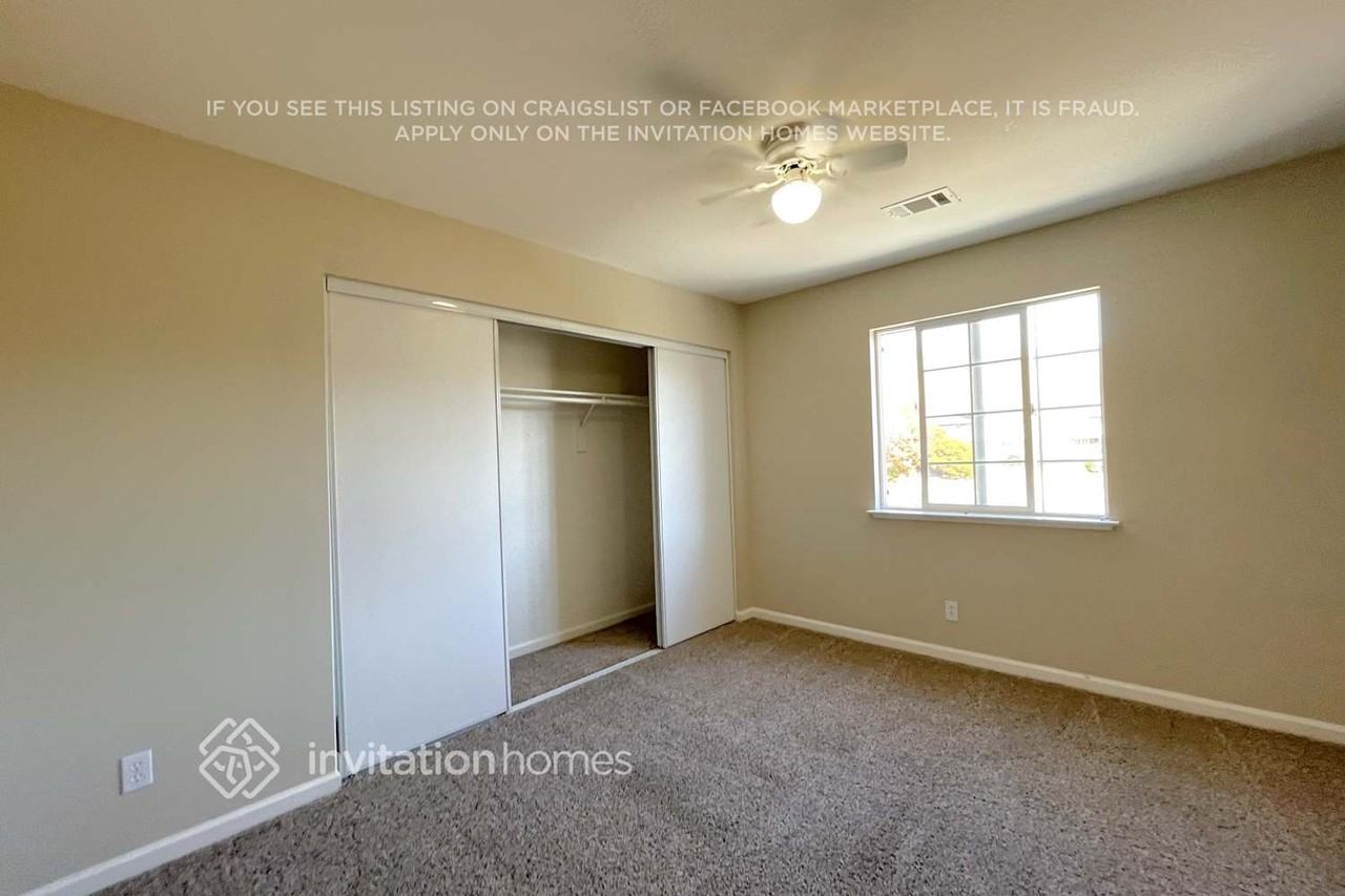 5530 Burgundy Ct - Photo 7 of 13