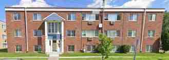 455 Maryland Avenue W - Photo 1 of 1