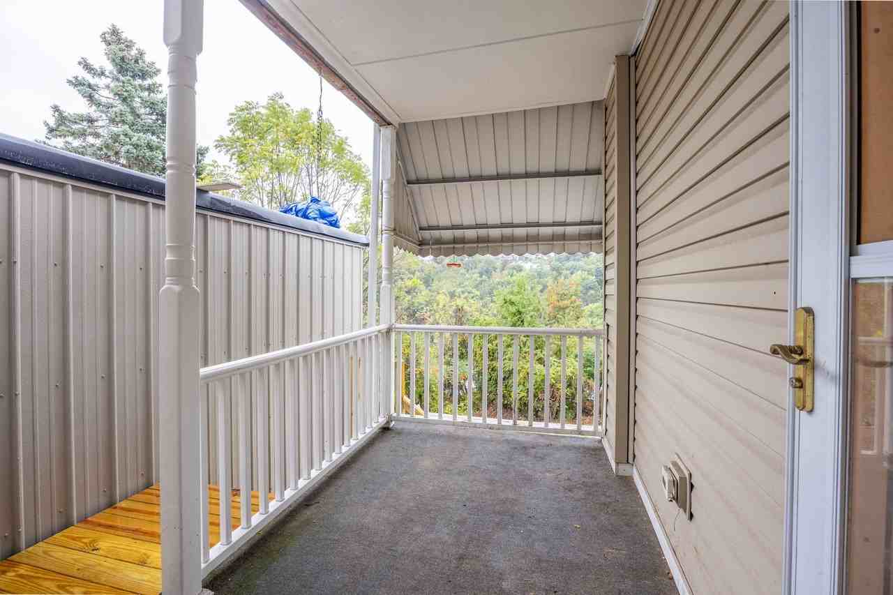 1910 Saint Paul St - Photo 2 of 17