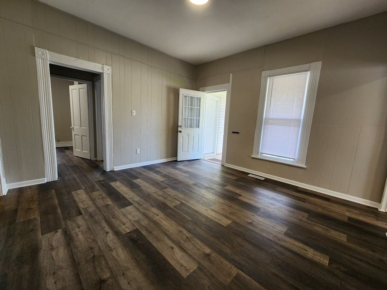 2125 North National Avenue - Photo 5 of 23