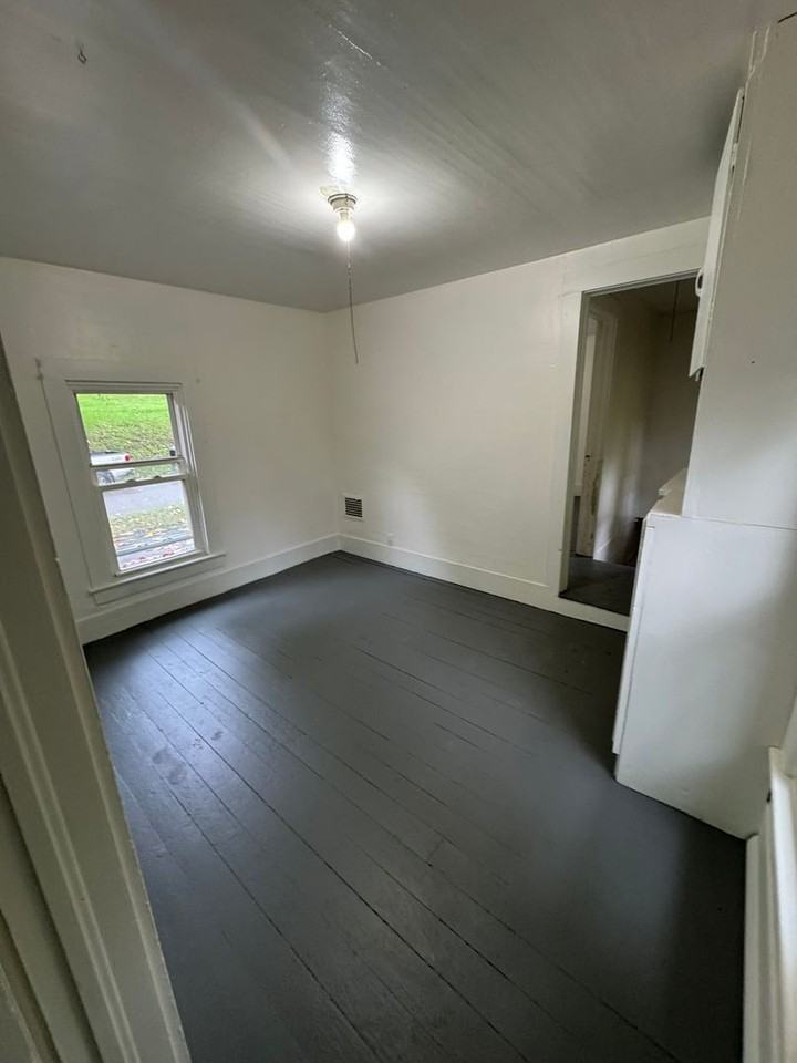 7 Union St - Photo 7 of 11