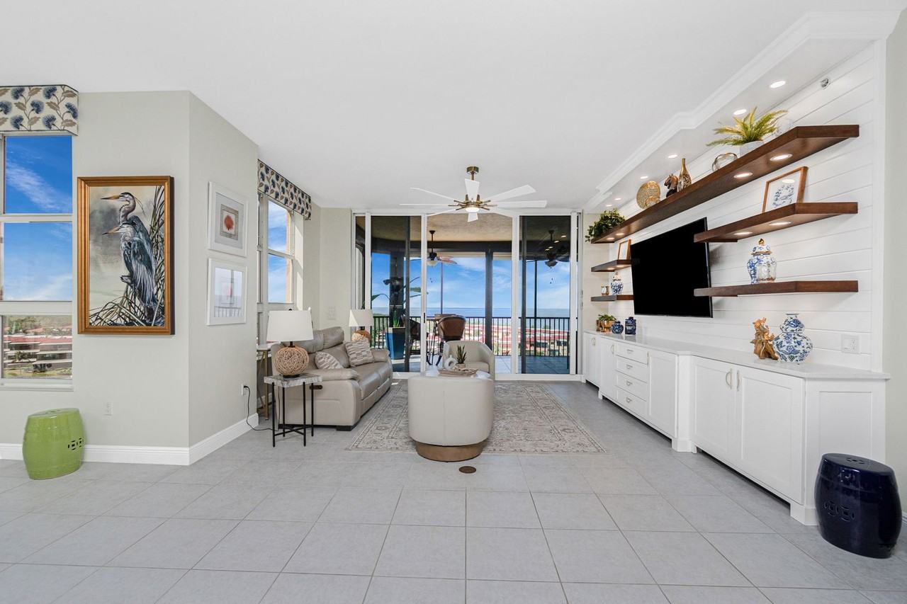 3313 Sunset Key Cir #701 - Photo 5 of 50