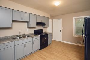 featured image of 2065/2067 Nettie Ct