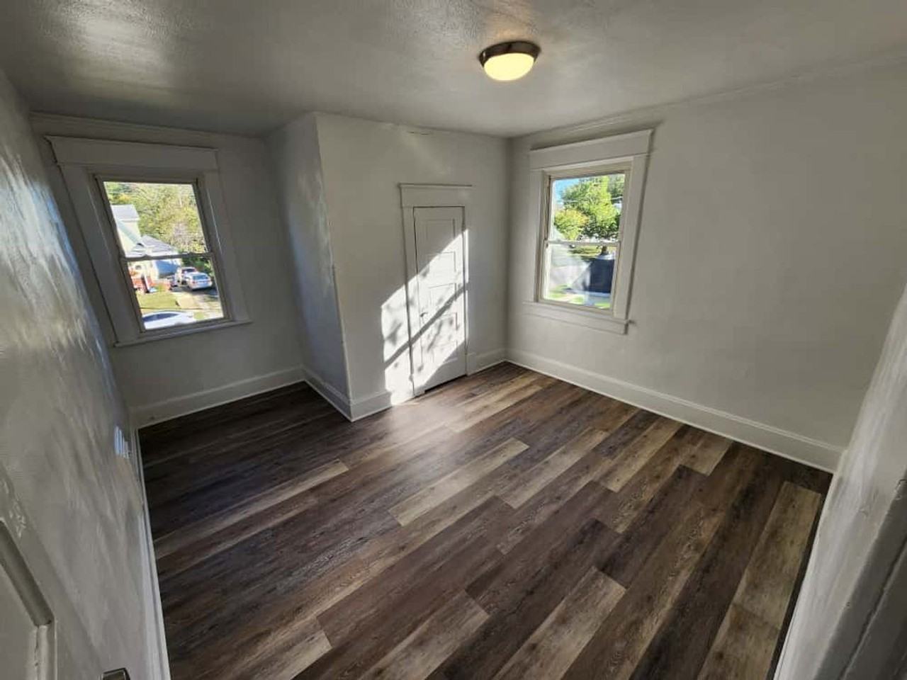 1163 Brice Ave - Photo 3 of 10