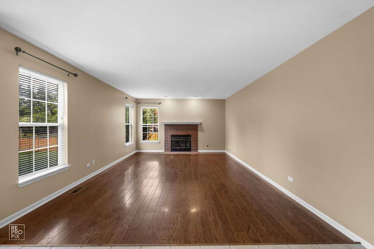 2206 Cheshire Drive - Photo 6 of 15