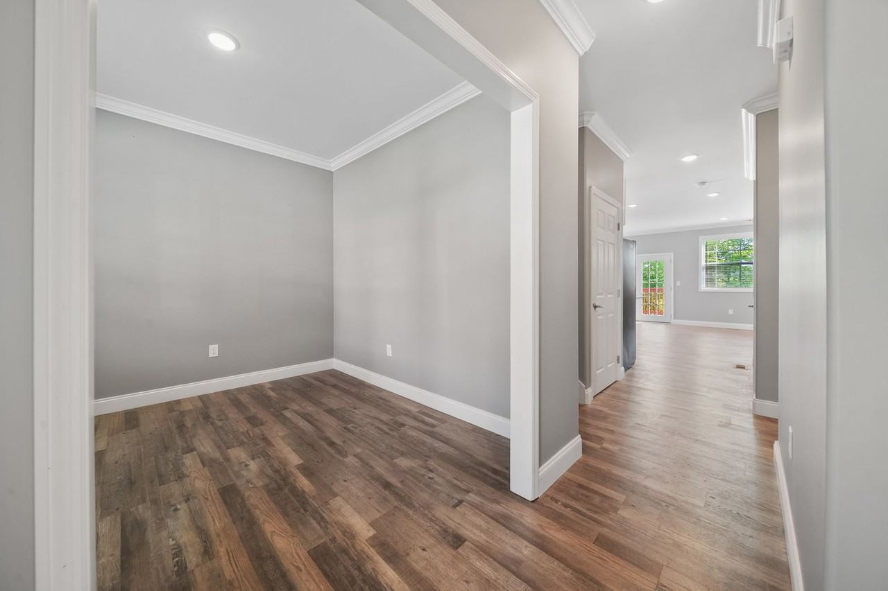 3966 Mountain Vista Road - Photo 3 of 30