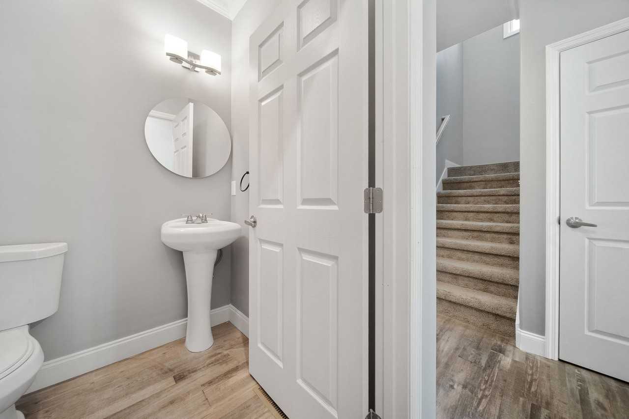 3966 Mountain Vista Road - Photo 5 of 30