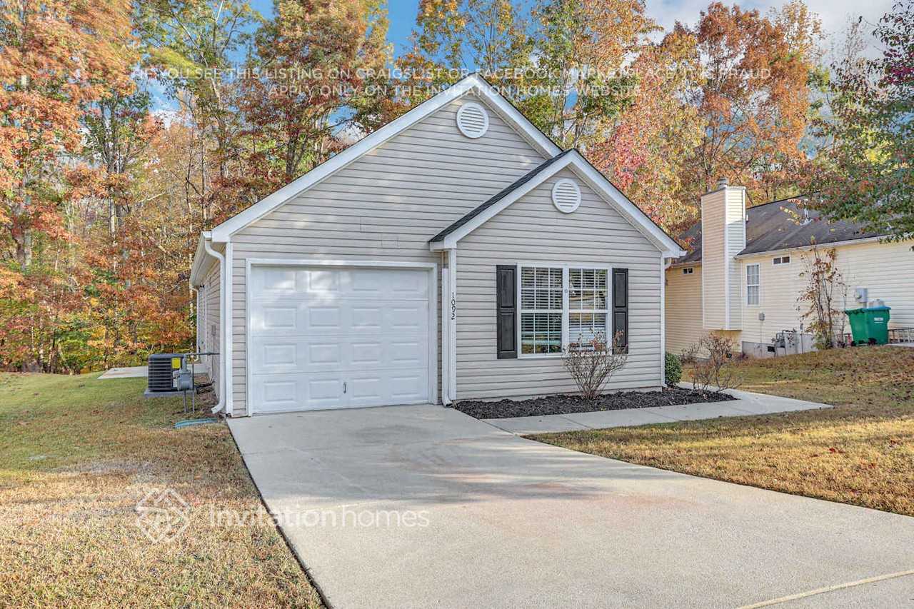 1092 Abington Ct - Photo 3 of 23