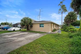 5537-5539 10th Ave - Photo 1 of 1