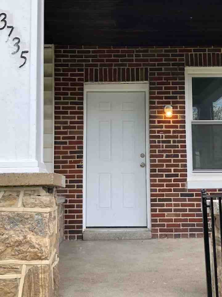 3735 Oakmont Ave - Photo 2 of 25