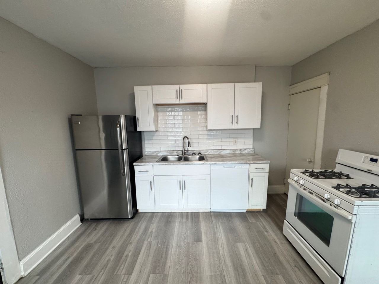 1541 Hopkins Ave Apartments Lakewood OH Zumper