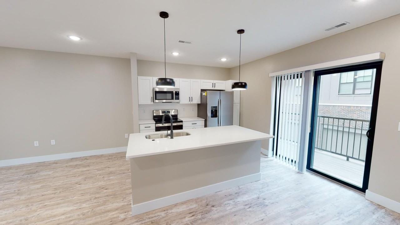 Element 30 Apartments - Photo 3 of 37