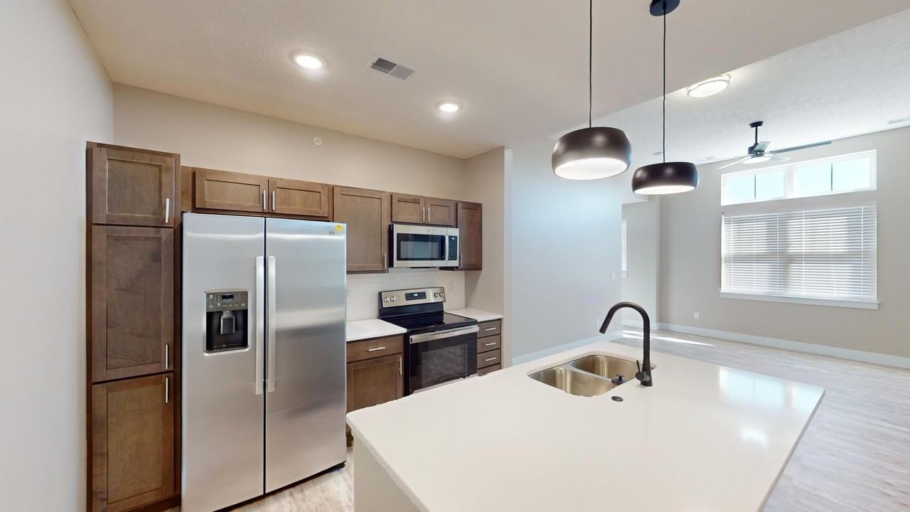 Element 30 Apartments - Photo 7 of 48