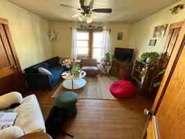 featured image of 415 Washington St