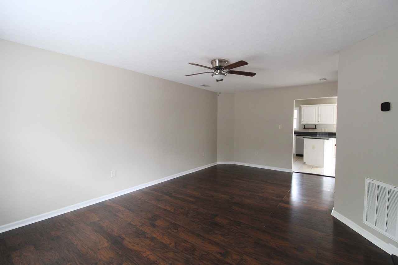 2881 Taylor Spring Ln - Photo 2 of 14