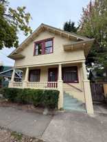 7824 Se 11th Ave - Photo 1 of 1