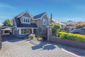 featured image of 2332 Haywood Avenue