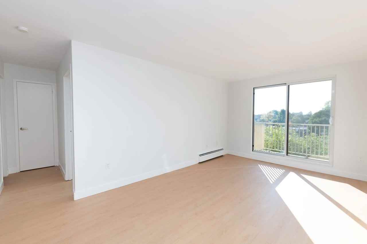 420 Central Avenue - Photo 6 of 12