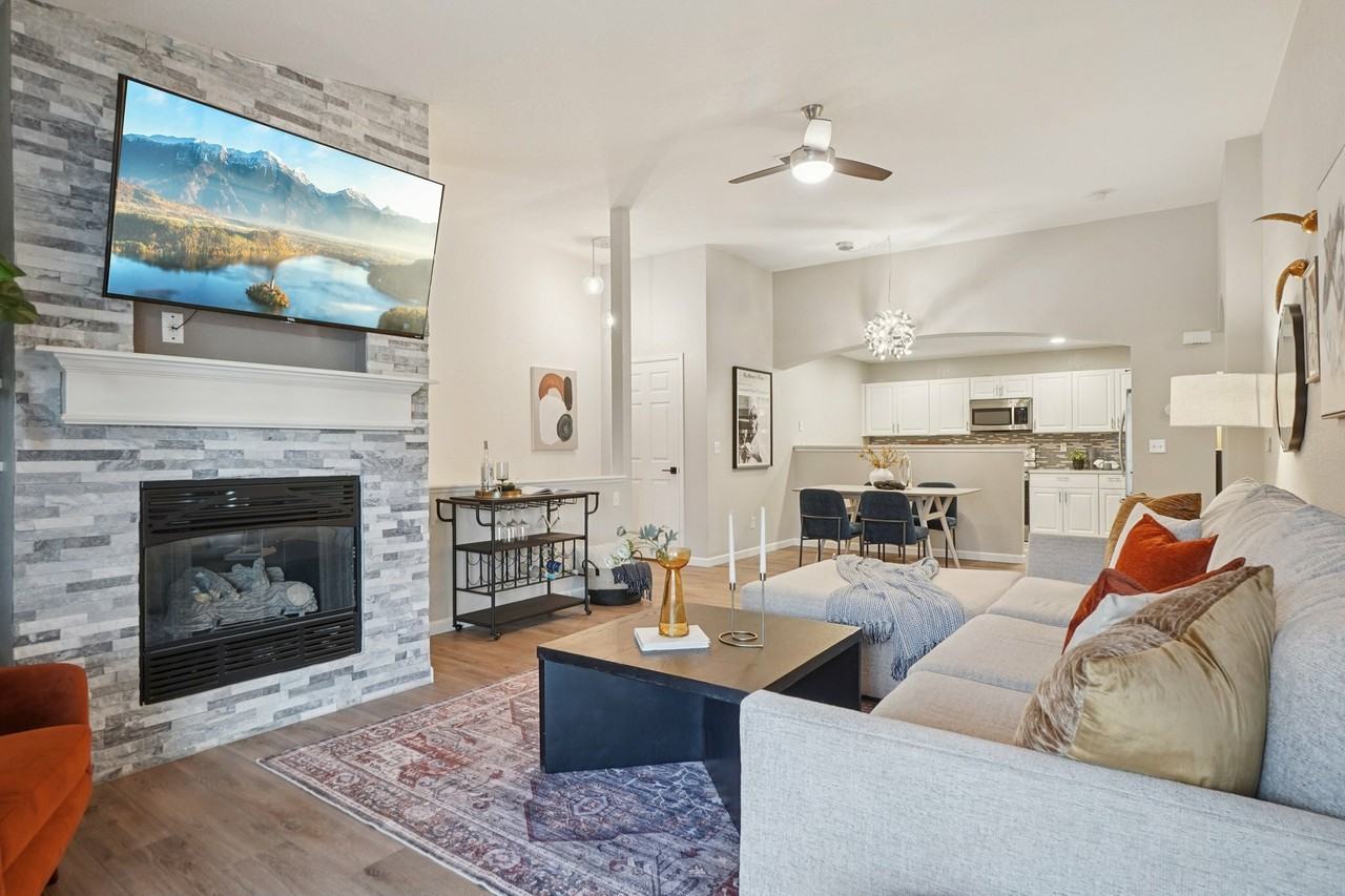 4271 S Blackhawk Cir #2C - Photo 5 of 45