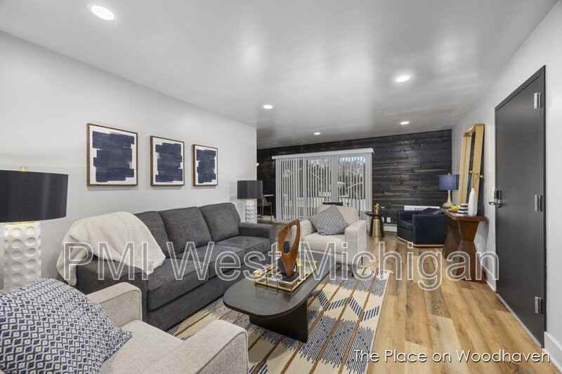 8424 Woodhaven Dr Sw #2 - Photo 2 of 18