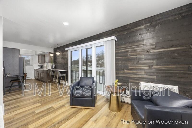 8424 Woodhaven Dr Sw #2 - Photo 5 of 18