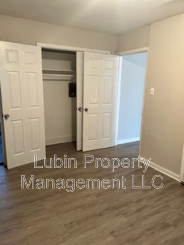 1435 Court Ave #4 - Photo 6 of 10