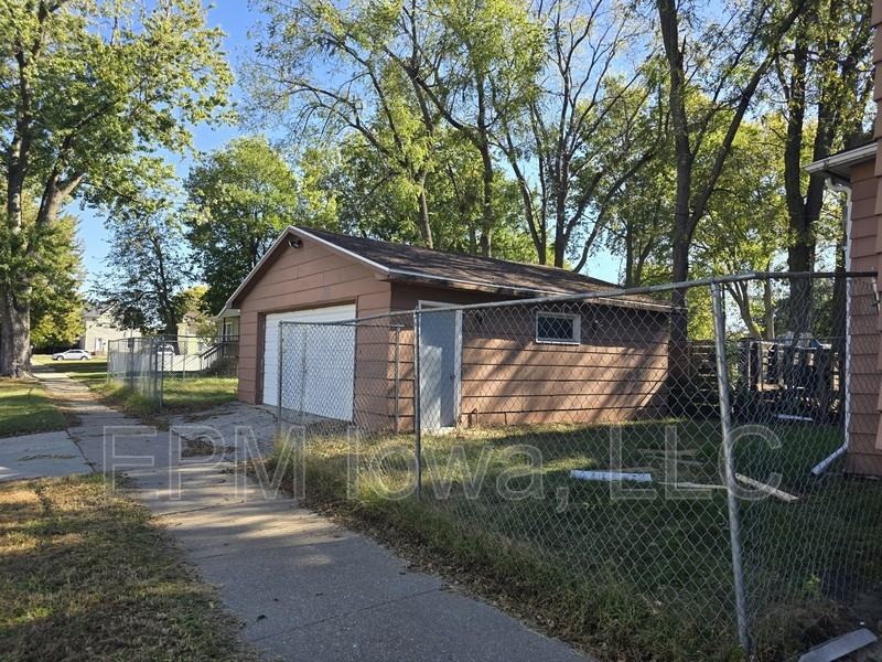 71 Lafayette St - Photo 3 of 40