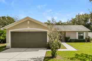 12148 Woodglen Cir - Photo 1 of 1