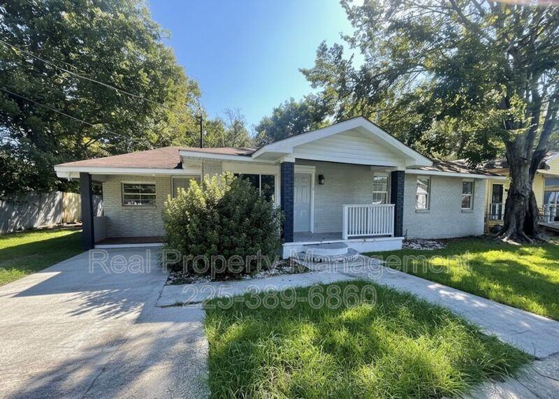 9642 Lewis St - Photo 2 of 24