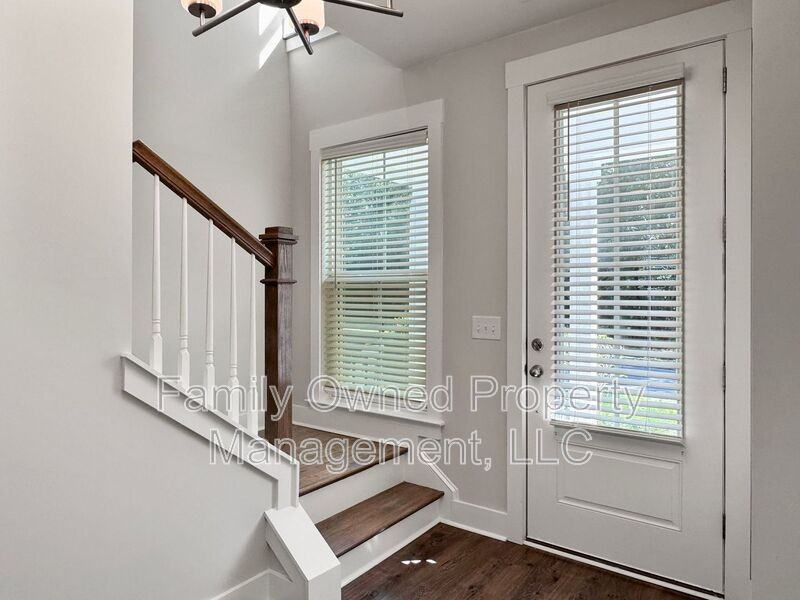 201 Makemie Way - Photo 7 of 45