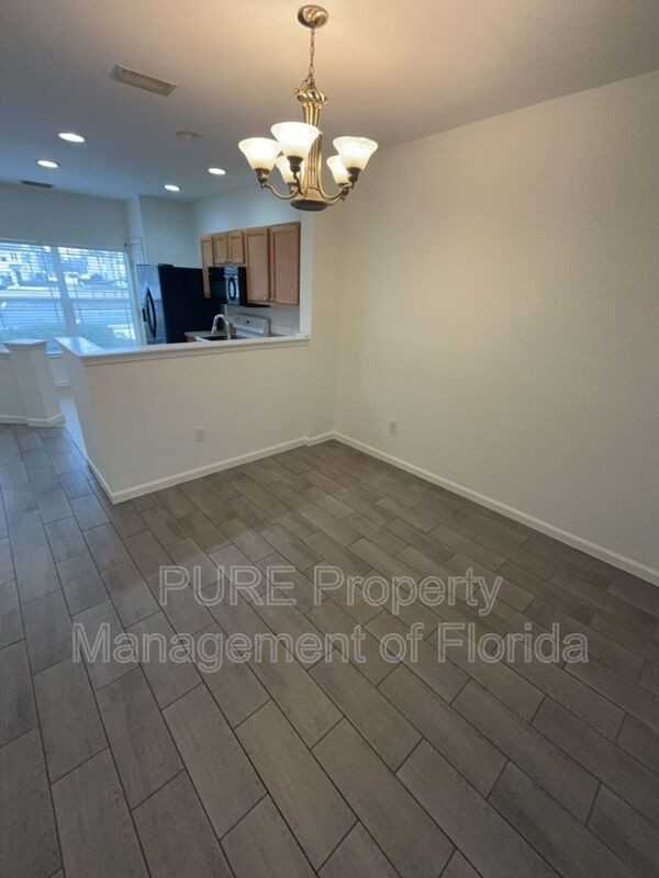 4428 Swavenue - Photo 5 of 30