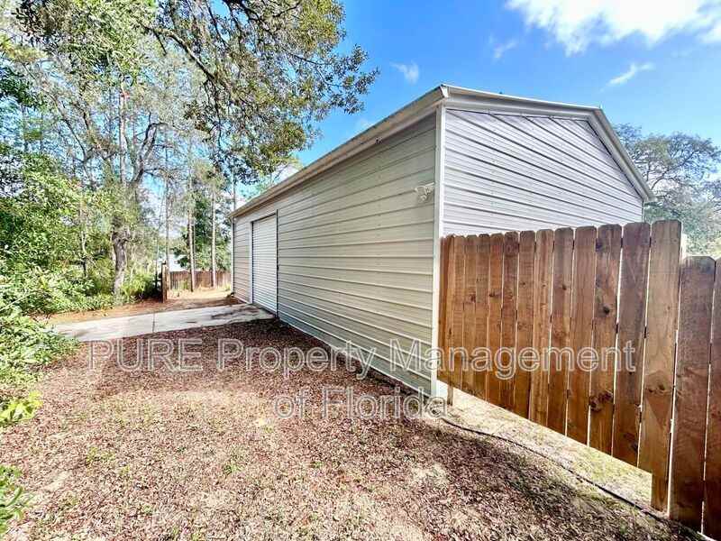 12805 Sw 64th Ln - Photo 4 of 8