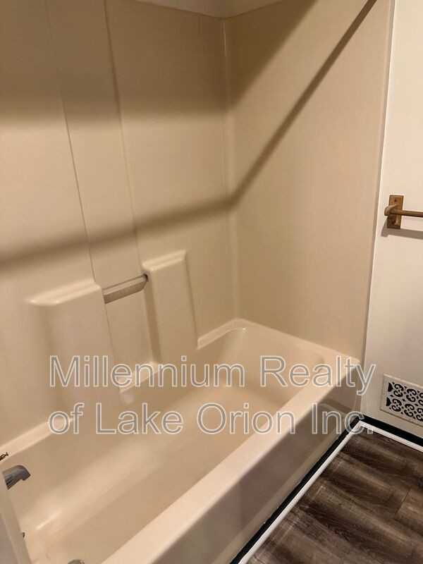 6871 Continental Ave - Photo 7 of 17