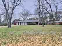 8124 Devens Dr - Photo 1 of 1