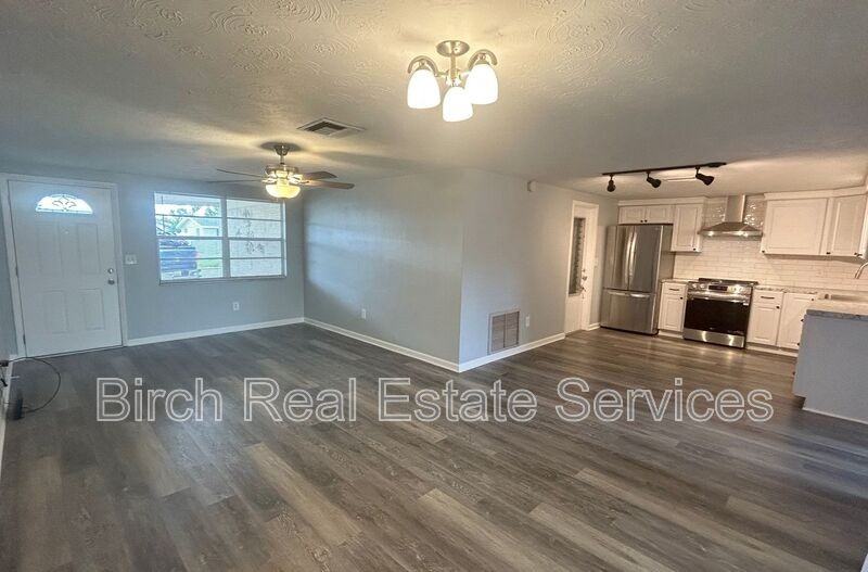 3545 Nixon Rd - Photo 3 of 20