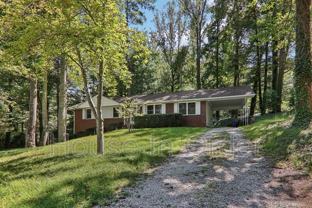 325 Comet Dr - Photo 1 of 1