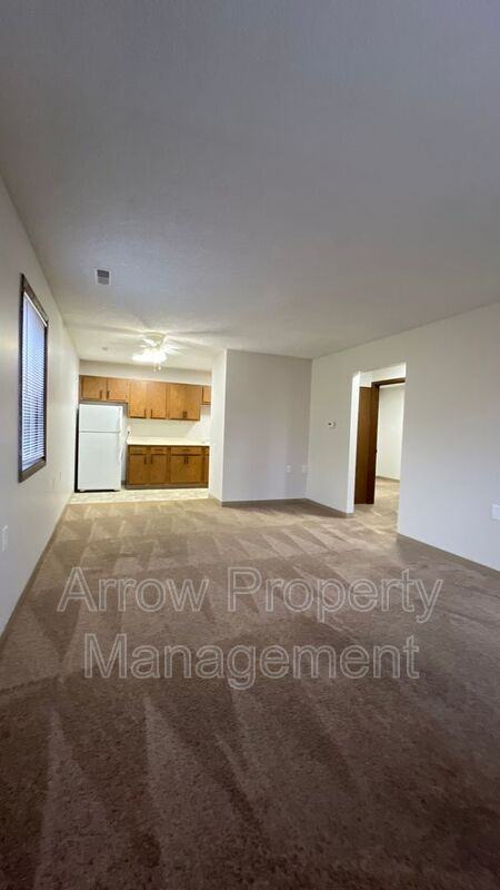 11141 N(Waverly) #61 - Photo 2 of 10