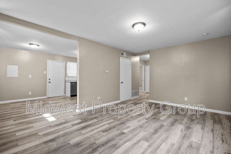 5 Boles Ave - Photo 5 of 22