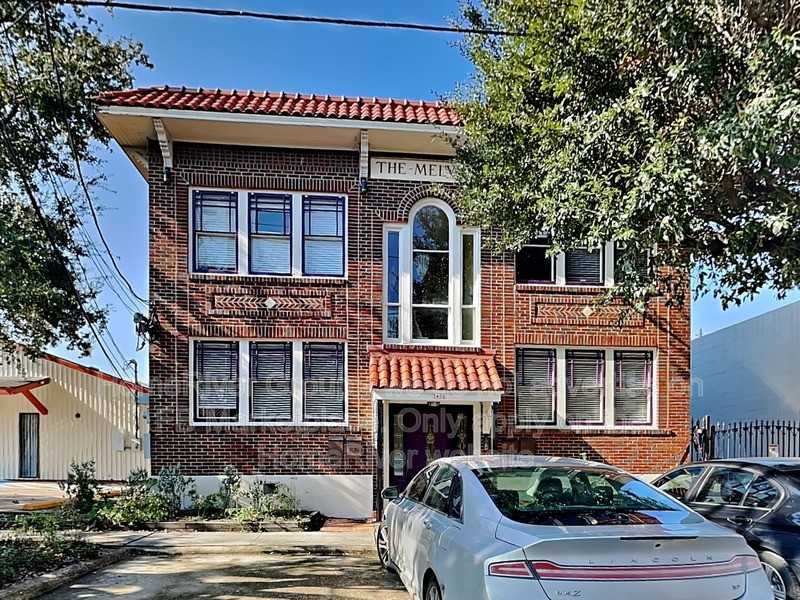 3408 Crawford Street #4 - Photo 3 of 17