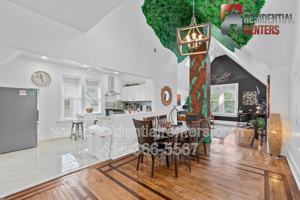 featured image of 1116 N 13th St