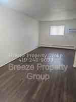 featured image of 4912 Douglas Rd