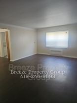 2445 W Bancroft St - Photo 1 of 1